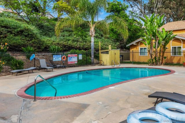 10401 Caminito Rimini, San Diego, CA 92129