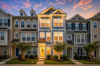 677 Grand Central Station, Apex, NC 27502