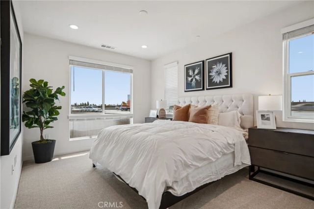 124 Chaparral, Tustin, CA 92780