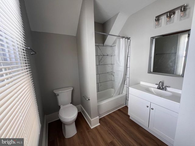 102 TENNIS AVE, Ambler, PA 19002