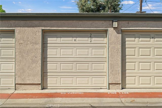 3525 W Greentree Circle G, Anaheim, CA 92804