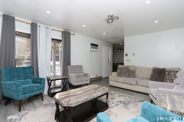 95 Park Avenue 20, Danbury, CT 06810