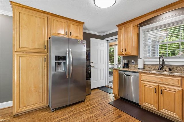 327 Deep Creek RD, Newport News, VA 23606