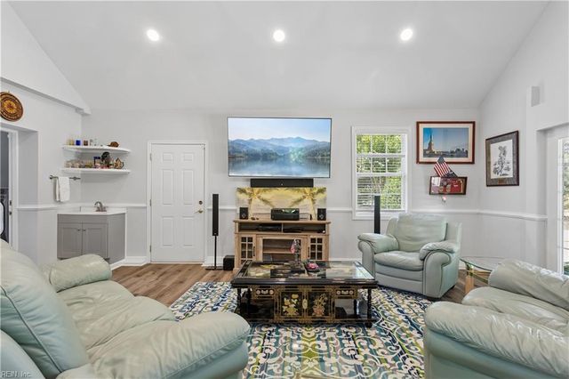 327 Deep Creek RD, Newport News, VA 23606