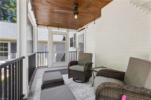 327 Deep Creek RD, Newport News, VA 23606