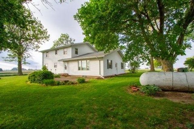 1925 Highway 163 Highway, Pella, IA 50219