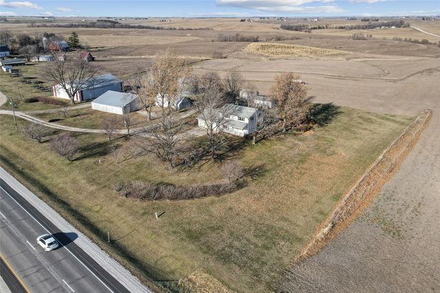 1925 Highway 163 Highway, Pella, IA 50219
