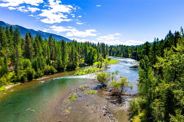 29545 Drifting Way, Bigfork, MT 59911
