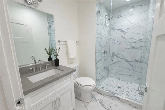 1821 Westholme, Los Angeles, CA 90025