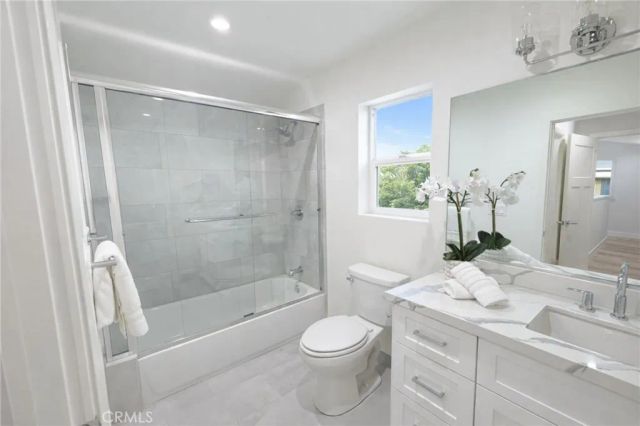 1821 Westholme, Los Angeles, CA 90025
