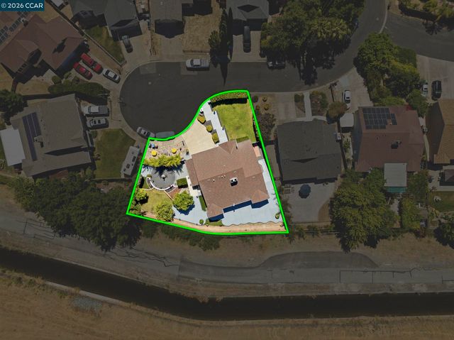 419 Highland Ct, Concord, CA 94520