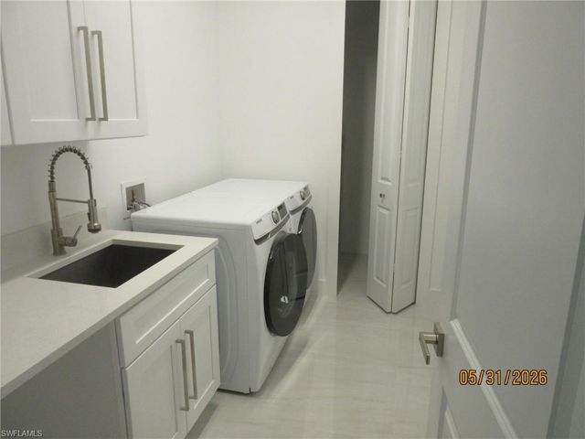 1229 NW 37th PL, Cape Coral, FL 33993
