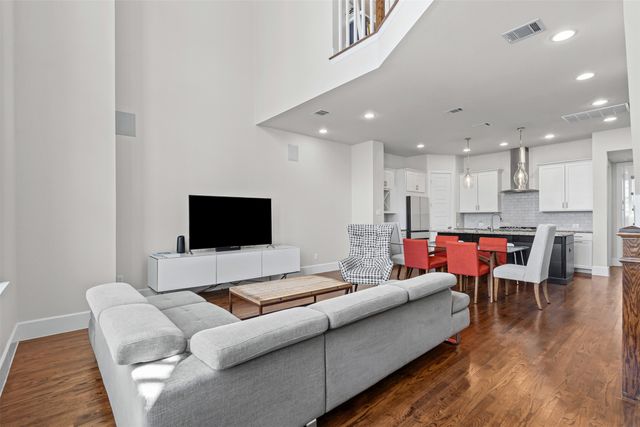 5140 Garrett Field Court, Dallas, TX 75206