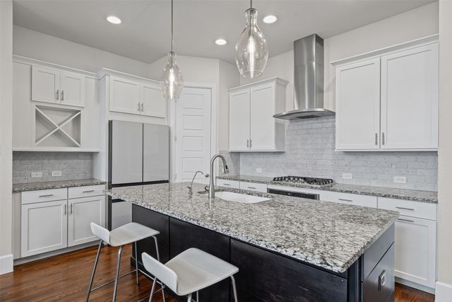 5140 Garrett Field Court, Dallas, TX 75206