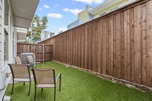 5140 Garrett Field Court, Dallas, TX 75206