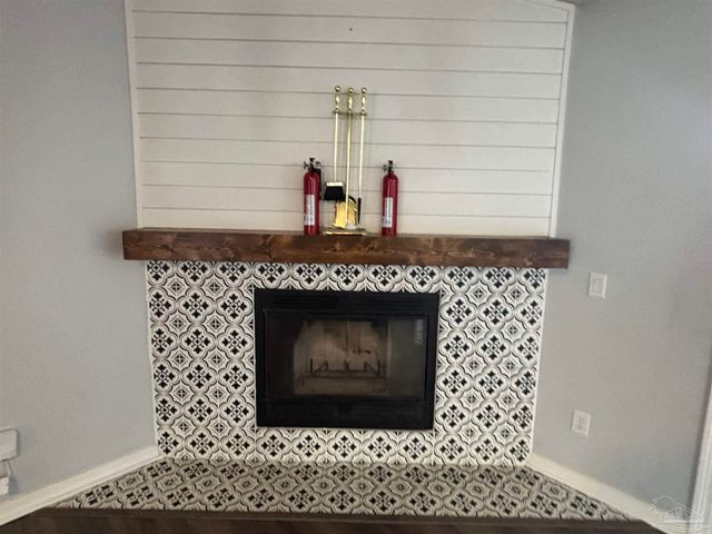 5955 Ashton Woods Cir, Milton, FL 32570