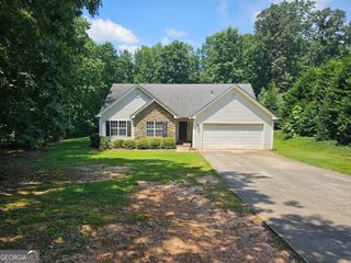 60 Hillside Drive Drive, Dawsonville, GA 30534