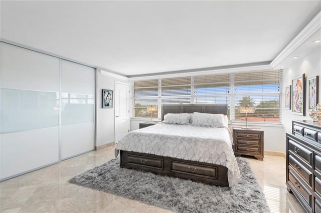 4280 Galt Ocean Drive 4F, Fort Lauderdale, FL 33308