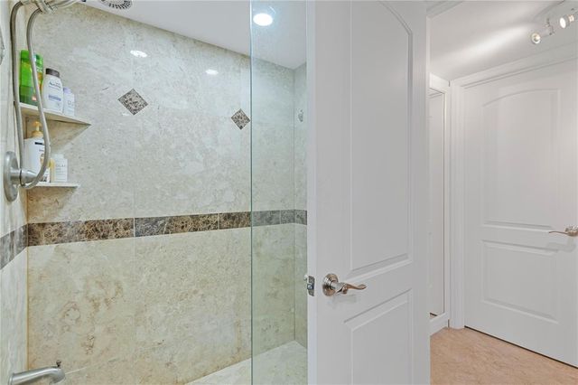 4280 Galt Ocean Drive 4F, Fort Lauderdale, FL 33308