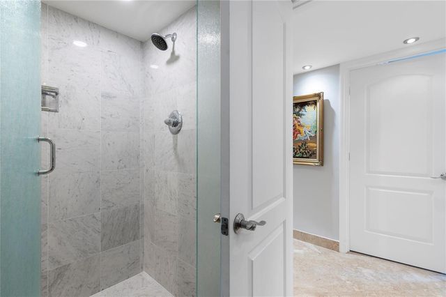 4280 Galt Ocean Drive 4F, Fort Lauderdale, FL 33308