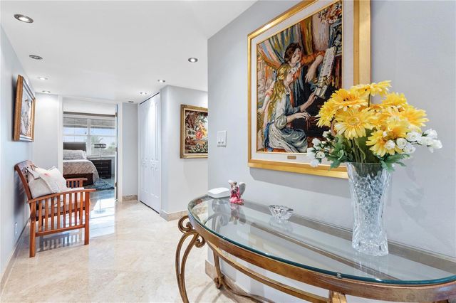 4280 Galt Ocean Drive 4F, Fort Lauderdale, FL 33308