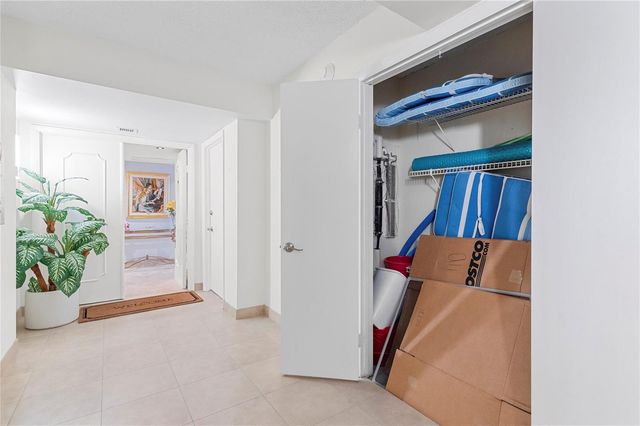 4280 Galt Ocean Drive 4F, Fort Lauderdale, FL 33308