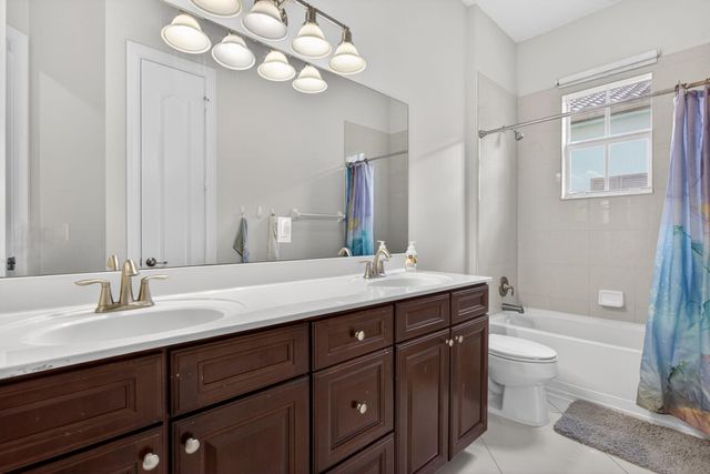 8850 Miralago Way, Parkland, FL 33076