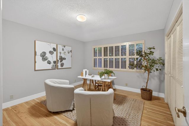 1212 Genesee Ct, Carmichael, CA 95608