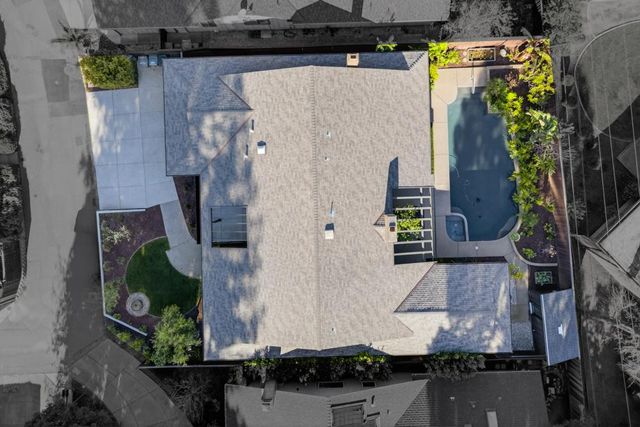 1212 Genesee Ct, Carmichael, CA 95608