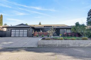 1212 Genesee Ct, Carmichael, CA 95608