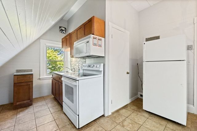 3 Ware St, Boston, MA 02125