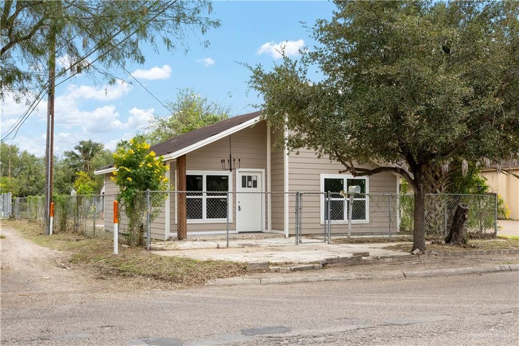 414 S 12th Avenue, Edinburg, TX 78539