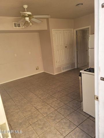 1913 Olive Avenue, El Paso, TX 79901