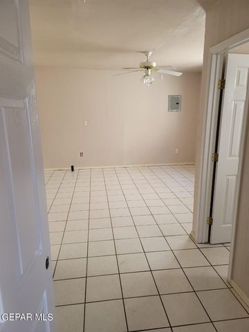 1913 Olive Avenue, El Paso, TX 79901