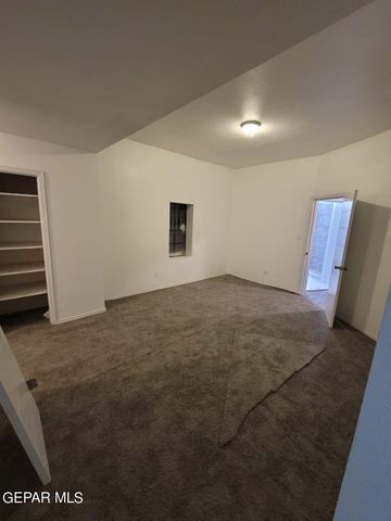 1913 Olive Avenue, El Paso, TX 79901