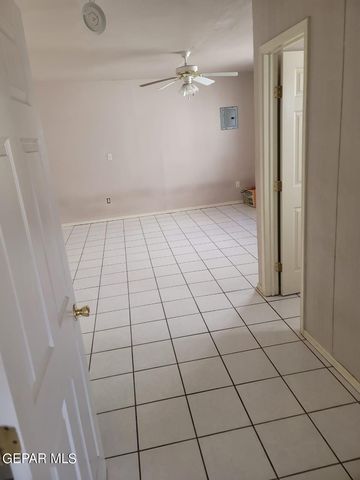 1913 Olive Avenue, El Paso, TX 79901