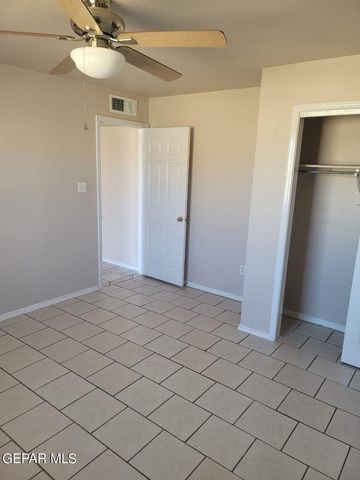 1913 Olive Avenue, El Paso, TX 79901
