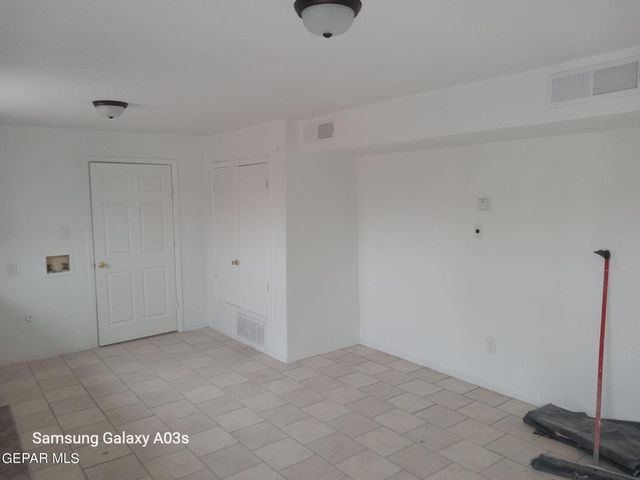 1913 Olive Avenue, El Paso, TX 79901