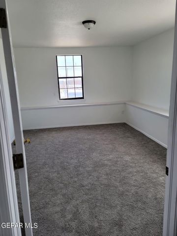 1913 Olive Avenue, El Paso, TX 79901