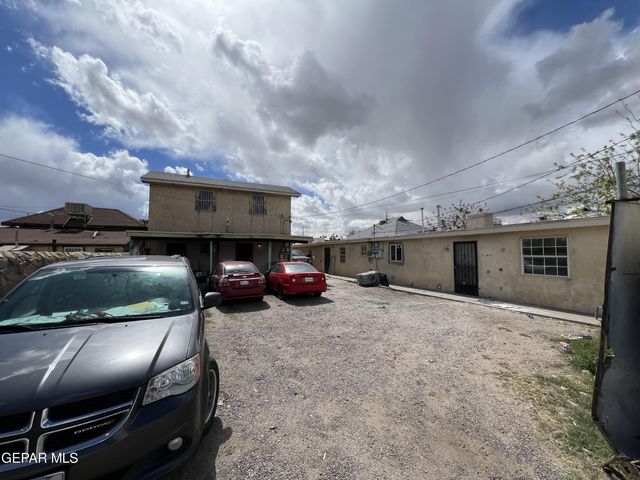 1913 Olive Avenue, El Paso, TX 79901