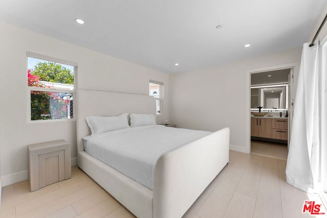 10360 Mcclemont Avenue, Tujunga, CA 91042