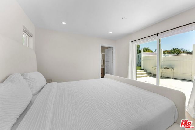 10360 Mcclemont Avenue, Tujunga, CA 91042