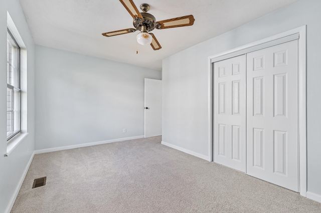 3981 39th Street E, Nitro, WV 25143