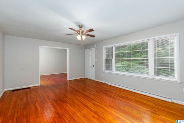 541 5TH COURT, Pleasant Grove, AL 35127