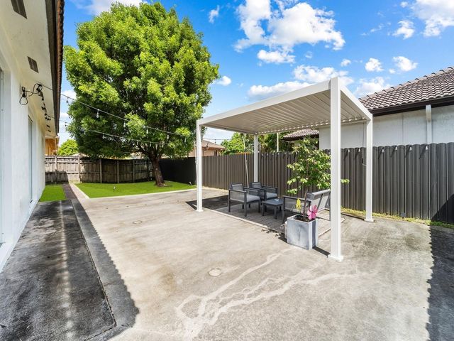 14815 SW 28th Lane, Miami, FL 33185