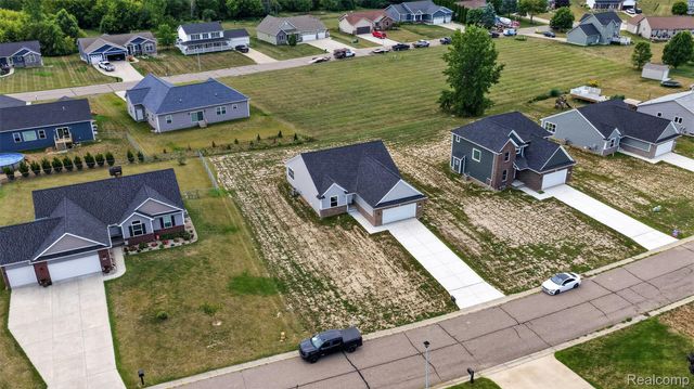 10206 Hunt Drive, Davison, MI 48423
