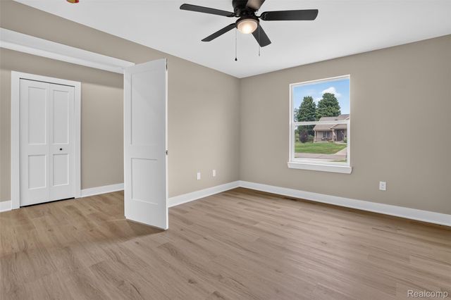 10206 Hunt Drive, Davison, MI 48423