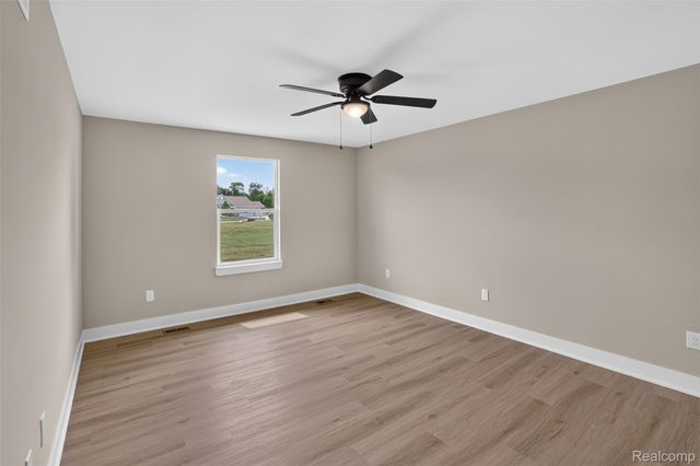 10206 Hunt Drive, Davison, MI 48423