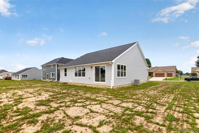 10206 Hunt Drive, Davison, MI 48423