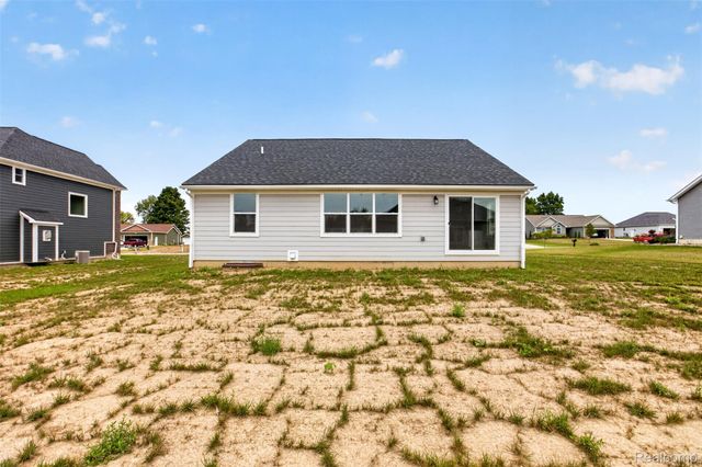 10206 Hunt Drive, Davison, MI 48423